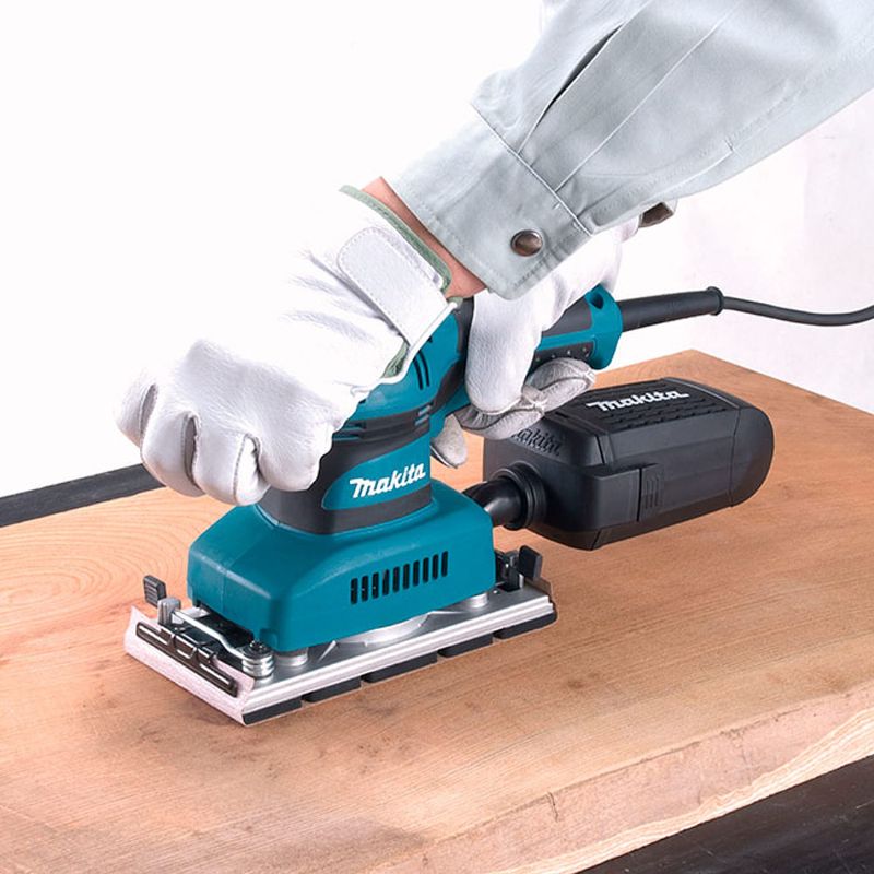 Lixadeira-Orbital-Adaptavel-190-Watts-220-Volts---BO3710---MAKITA