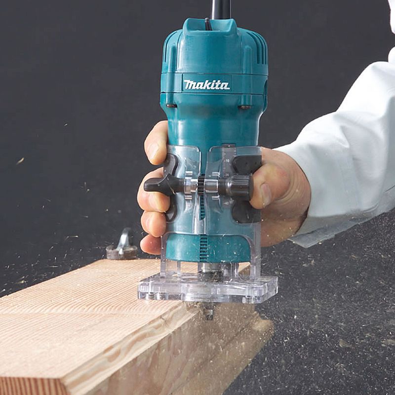 Tupia-Manual-Dupla-isolacao-1_4---6mm-530-Watts-30.000-RPM-220-Volts---3709---MAKITA--2-