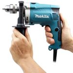 1073353_furadeira-de-impacto-3-8-velocidade-variavel-e-reversivel-300w-hp1230-makita_z1_638264855051773837