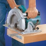 Serra-Circular-para-Madeira-com-Dupla-Isolacao-2000-Watts-220-Volts---5900-B---MAKITA
