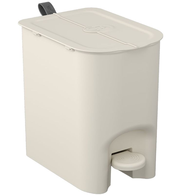 Lixeira-Borboleta-com-Pedal-6-Litros-Light-Gray-com-Alca---10660_0468---COZA--1-