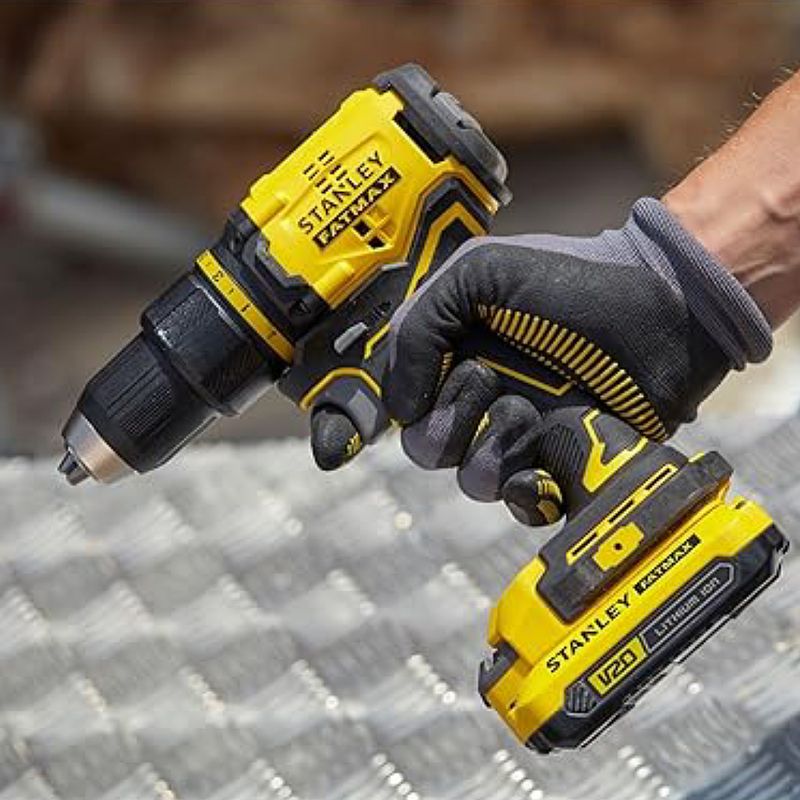 Parafusadeira-e-Furadeira-1_2_-13mm-20-Volts-Brushless-Bivolt-com-2-Baterias---Maleta---SBD710D2K-BR---STANLEY--2-