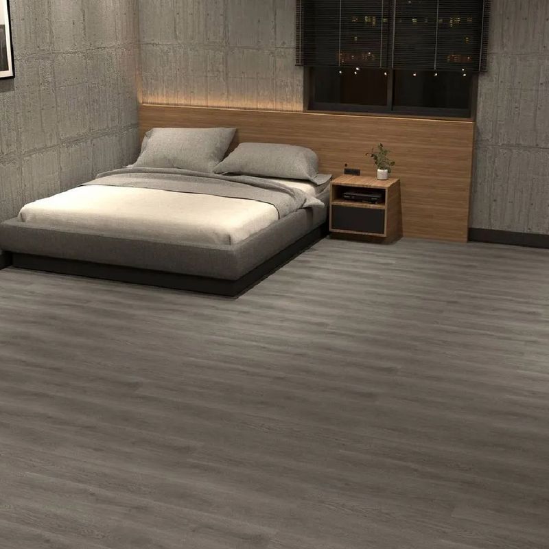 Piso Vinilico Ecokap Terezina 121,9x18,4cm Caixa com 4,95m² / 22